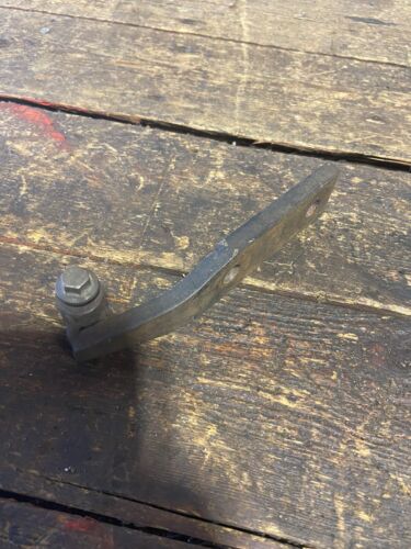 1989-1991 DODGE RAM 250 350 12V CUMMINS NON INTERCOOLED ENGINE BRACKET 3905313