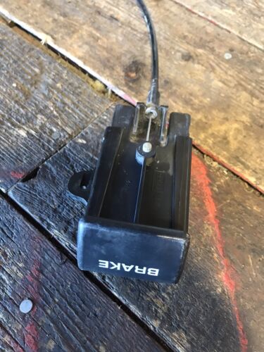 1994 95 1996 1997 DODGE RAM 1500 2500 3500 EBRAKE RELEASE HANDLE CABLE 52078627