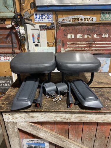 1992 1993 DODGE RAM 250 350 EXTENDED CAB GREY REAR SEATS &amp; REAR SEAT BELT SET
