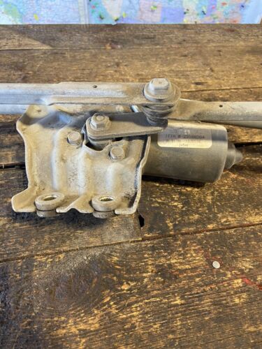 1994-2001 DODGE RAM 1500 2500 3500 CUMMINS WIPER MOTOR &amp; WIPER ARM ASSEMBLY 