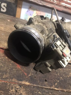 4935703 6.7 6.7l Cummins Intake Horn egr intake horn THROTTLE VALVE 4943575