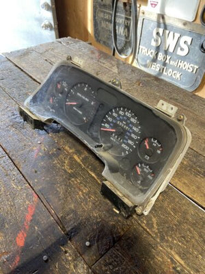 1994-1997 DODGE RAM 2500 3500 CUMMINS INSTRUMENT GAUGE CLUSTER 250KM PN 56006845