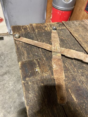 1989 - 1993 DODGE RAM 150 250 350 PASSENGER DOOR CRANK WINDOW REGULATOR ARMS