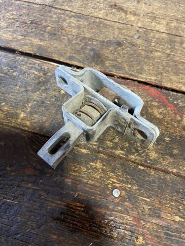 1970&#39;S DODGE RAM TAILGATE LATCHES LATCH PIECES