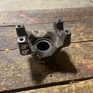 1994-1998 DODGE RAM 2500 3500 CUMMINS / V10 DANA 60 FRONT DIFFERENTIAL YOKE