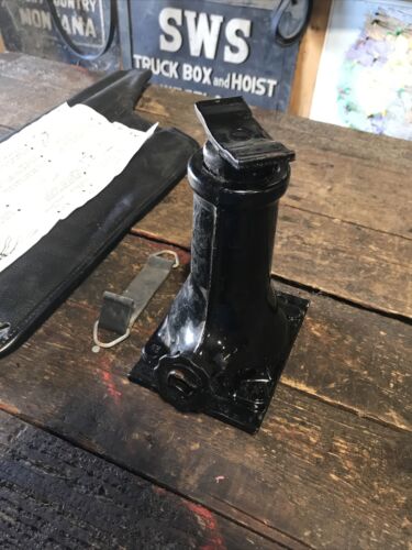 MINT! 1994-2002 DODGE RAM 2500 CUMMINS OEM JACK &amp; TOOL TIRE IRON SET