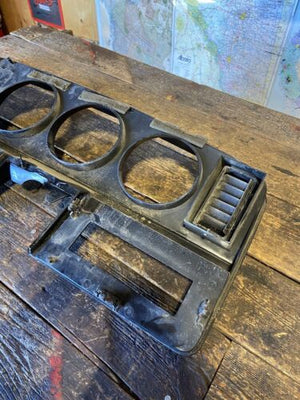 1989 - 1993 DODGE RAM 250 350 CUMMINS WOODGRAIN DASH BEZEL RADIO SURROUND