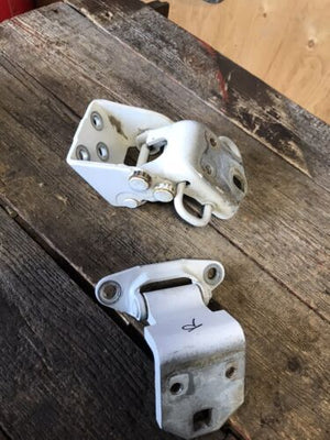 1989-1993 DODGE RAM CUMMINS PASSENGER RIGHT SIDE DOOR HINGES OEM LOW MILES