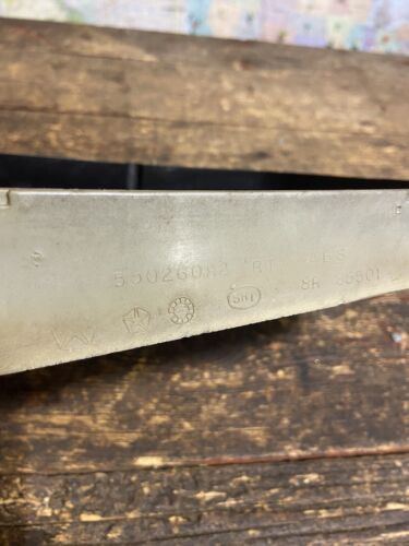 1991 1992 1993 DODGE RAM 150 250 350 HEADLIGHT BEZEL OEM PASSENGER SIDE RH