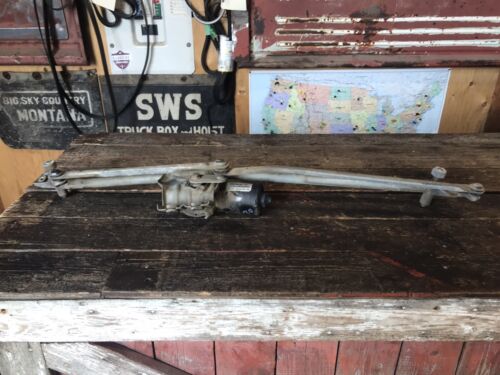 1994 - 2002 DODGE RAM 1500 2500 3500 WIPER MOTOR &amp; LINKAGE ASSEMBLY 55076549AH