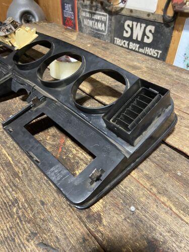 1989-1993 DODGE RAM 250 350 CUMMINS BLACK DASH BEZEL &amp; MESSAGE CENTER 1991-1993