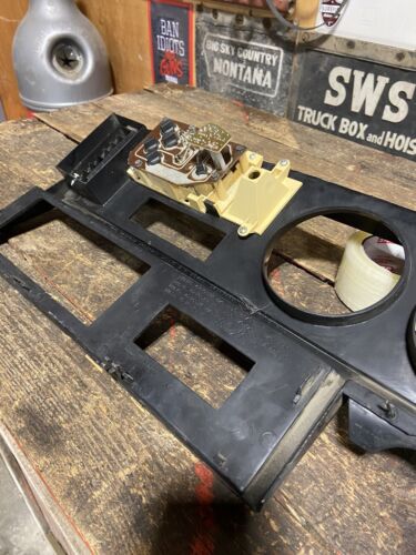 1989-1993 DODGE RAM 250 350 CUMMINS BLACK DASH BEZEL &amp; MESSAGE CENTER 1991-1993