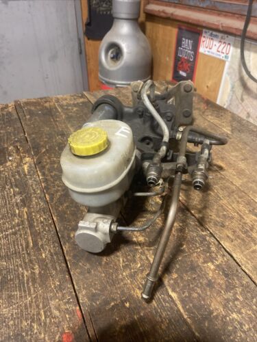 HYDROBOOST UNIT FROM 2000 DODGE RAM 2500/3500 5.9L CUMMINS 52009731af