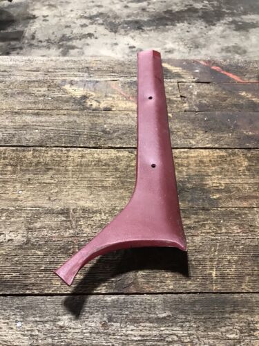 1989-1993 DODGE RAM 150 250 350 1ST GEN RED DRIVERS A PILLAR TRIM 4168239 - LT