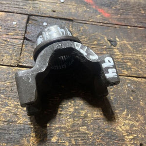 1994-1998 DODGE RAM 2500 3500 CUMMINS / V10 DANA 60 FRONT DIFFERENTIAL YOKE