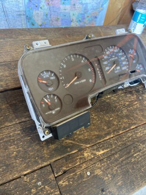 1994 1995 1996 1997 DODGE RAM 2500 3500 GAS INSTRUMENT GAUGE CLUSTER 56021723