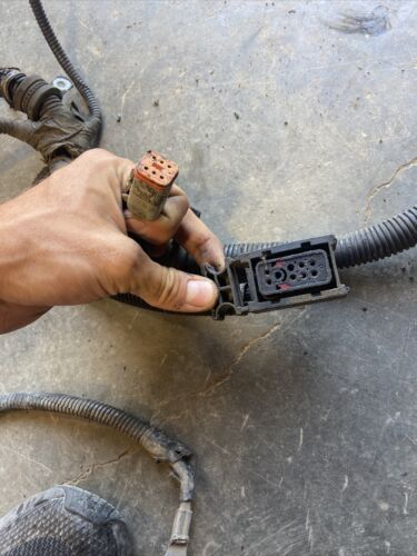 2000 .5 2001 DODGE RAM 2500 3500 5.924v CUMMINS 5SPD 6SPD ENGINE HARNESS 3946666