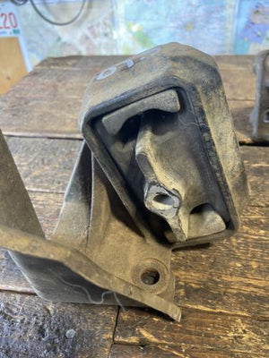 2007 .5 - 2009 DODGE RAM 2500 3500 6.7L CUMMINS ENGINE MOTOR MOUNTS