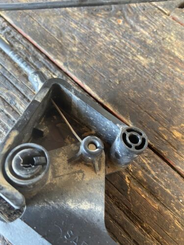 OEM 1994 - 2002 DODGE RAM 2500 3500 HOOD LATCH RELEASE CABLE &amp; HANDLE 55076343