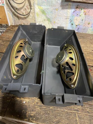 1992 1993 DODGE RAM 150 250 350 CUMMINS EXTENDED CAB REAR SPEAKER HOUSINGS SET