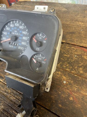 1994 - 1997 DODGE RAM 2500 3500 CUMMINS 482kms INSTRUMENT GAUGE CLUSTER 56006845