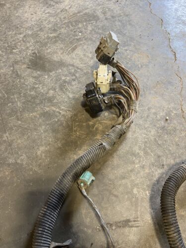 2000 DODGE RAM 1500 2500 5.2L 5.9L  V8 ENGINE &amp; AUTO TRANS  HARNESS 56045728