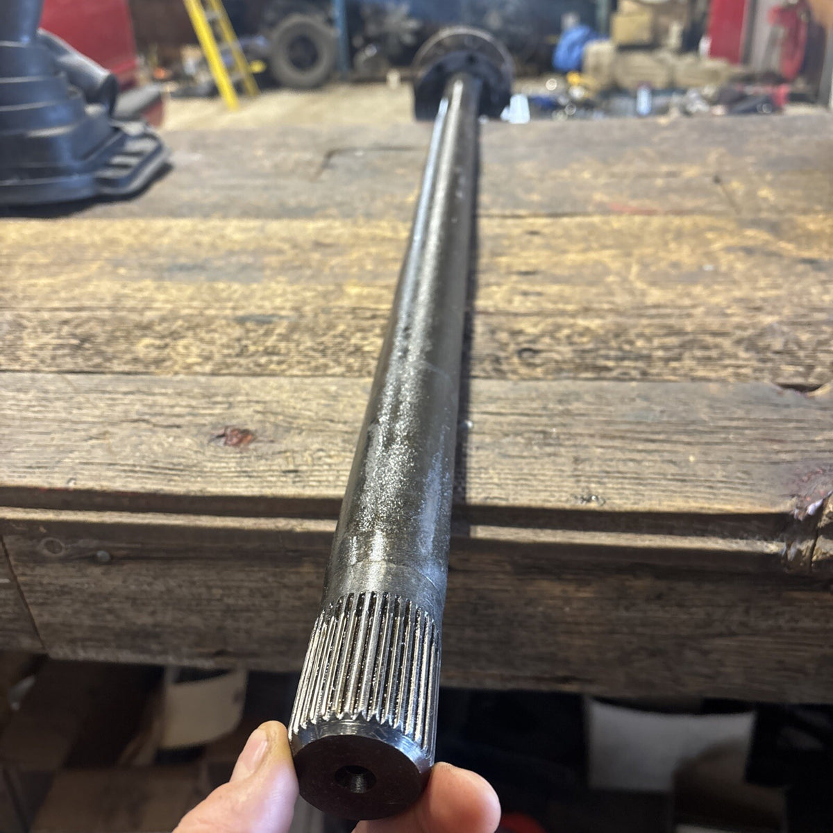 1994-1999 DODGE RAM 3500 DUALLY Cab&chassis REAR AXLE 36 7/8” TOTALLENGTH DANA80