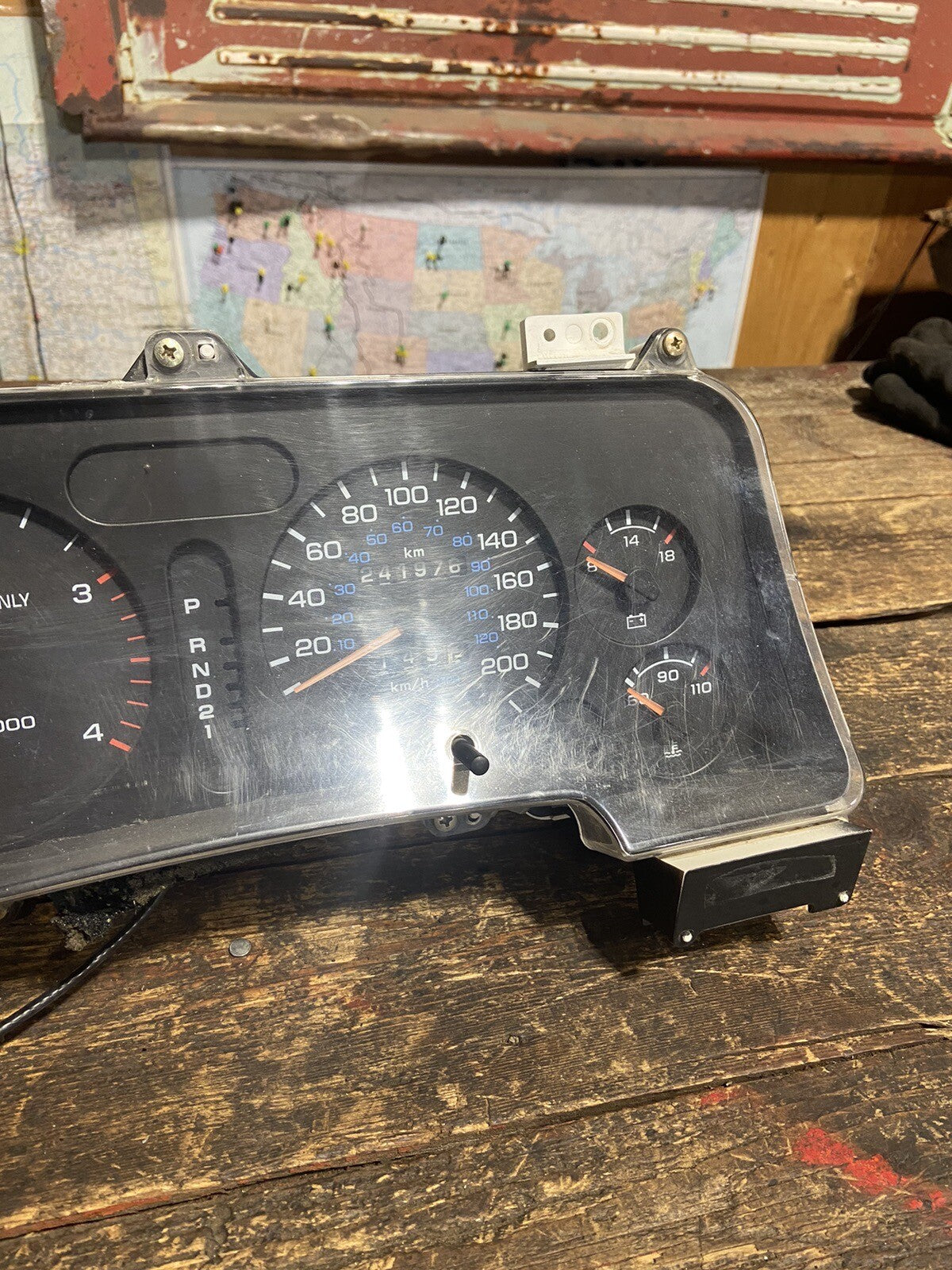 1994 - 1997 DODGE RAM 2500 3500 CUMMINS INSTRUMENT GAUGE CLUSTER 241KMS 56020114