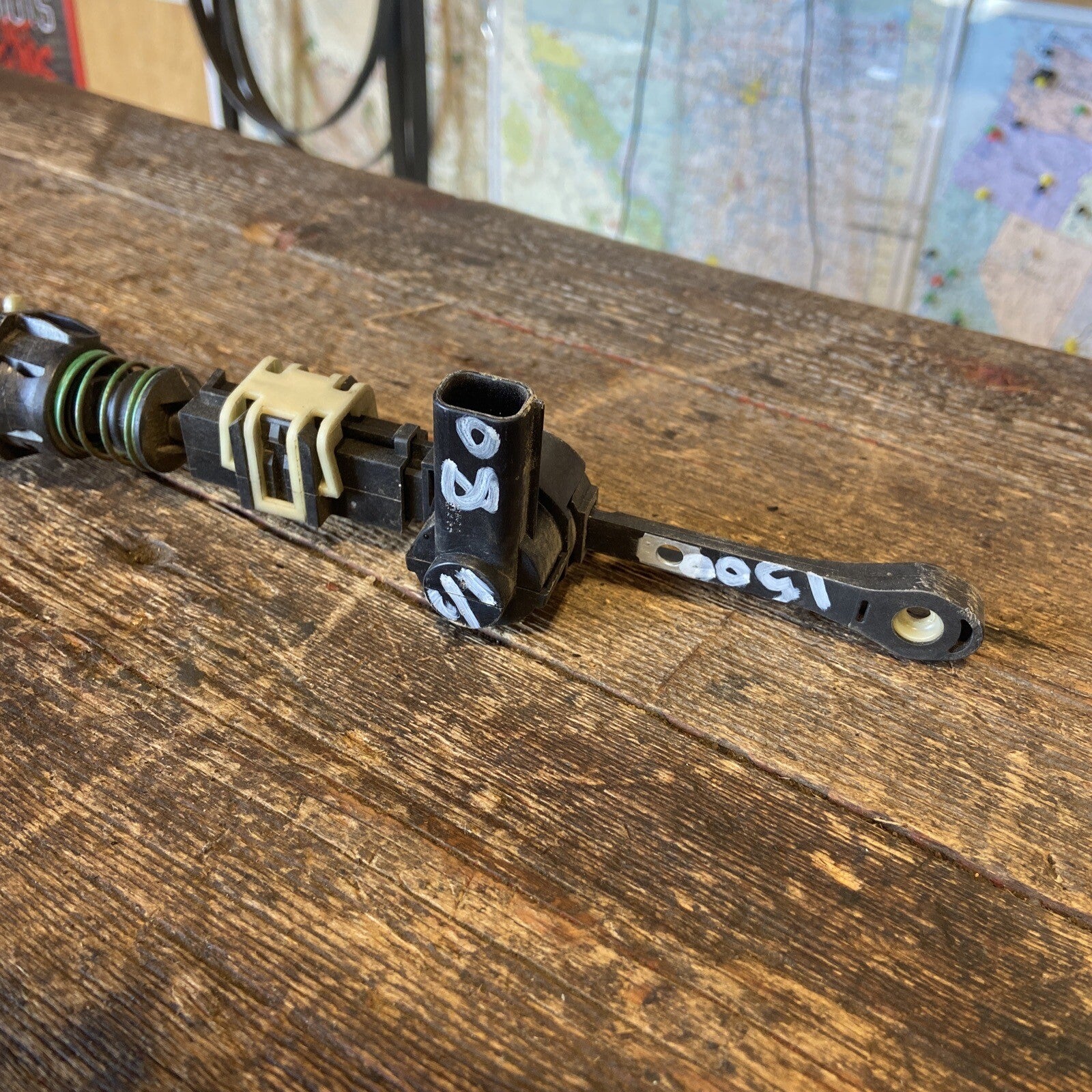 2006-2008 DODGE RAM 1500 2500 AUTOMATIC SHIFTER CABLE 52107847