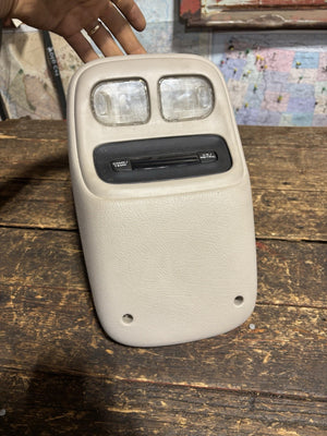 1994 - 1998 DODGE RAM 1500 2500 3500 OVERHEAD CONSOLE WITH TEMPERATURE DISPLAY