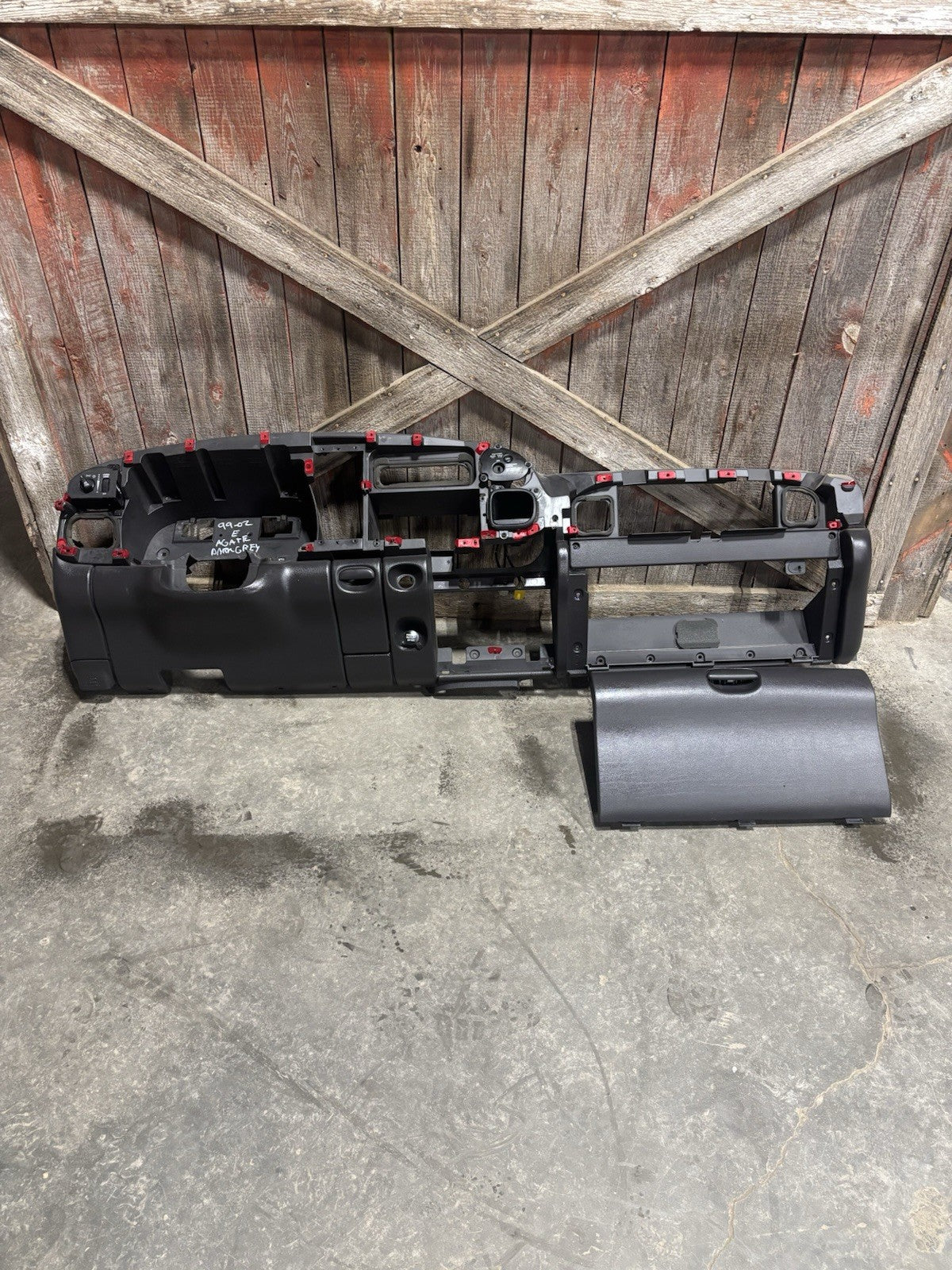 MINT 1999 - 2002 DODGE RAM DARK GREY AGATE DASH CORE LOWER STRUCTURE DASHBOARD