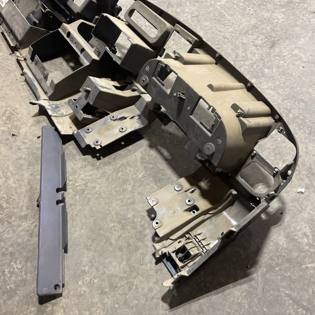 OEM 1998 DODGE RAM CUMMINS DASH CORE STRUCTURE LIGHT MIST GREY DASHBOARD