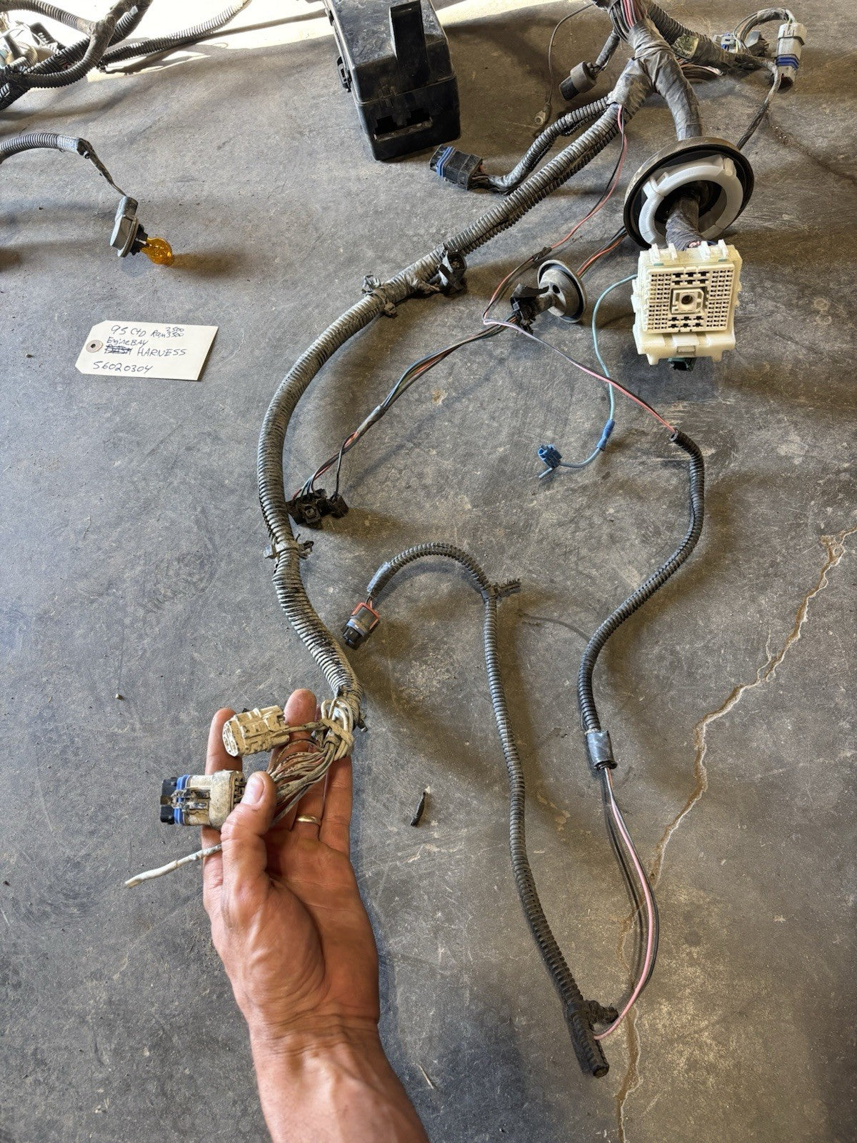 1995 DODGE RAM 2500 3500 CUMMINS ENGINE BAY WIRING HARNESS 56020304