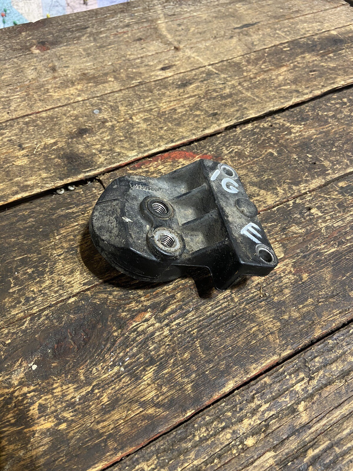 OEM 1989 - 1993 DODGE RAM 250 350 CUMMINS FUEL FILTER HOUSING HEAD 3930969