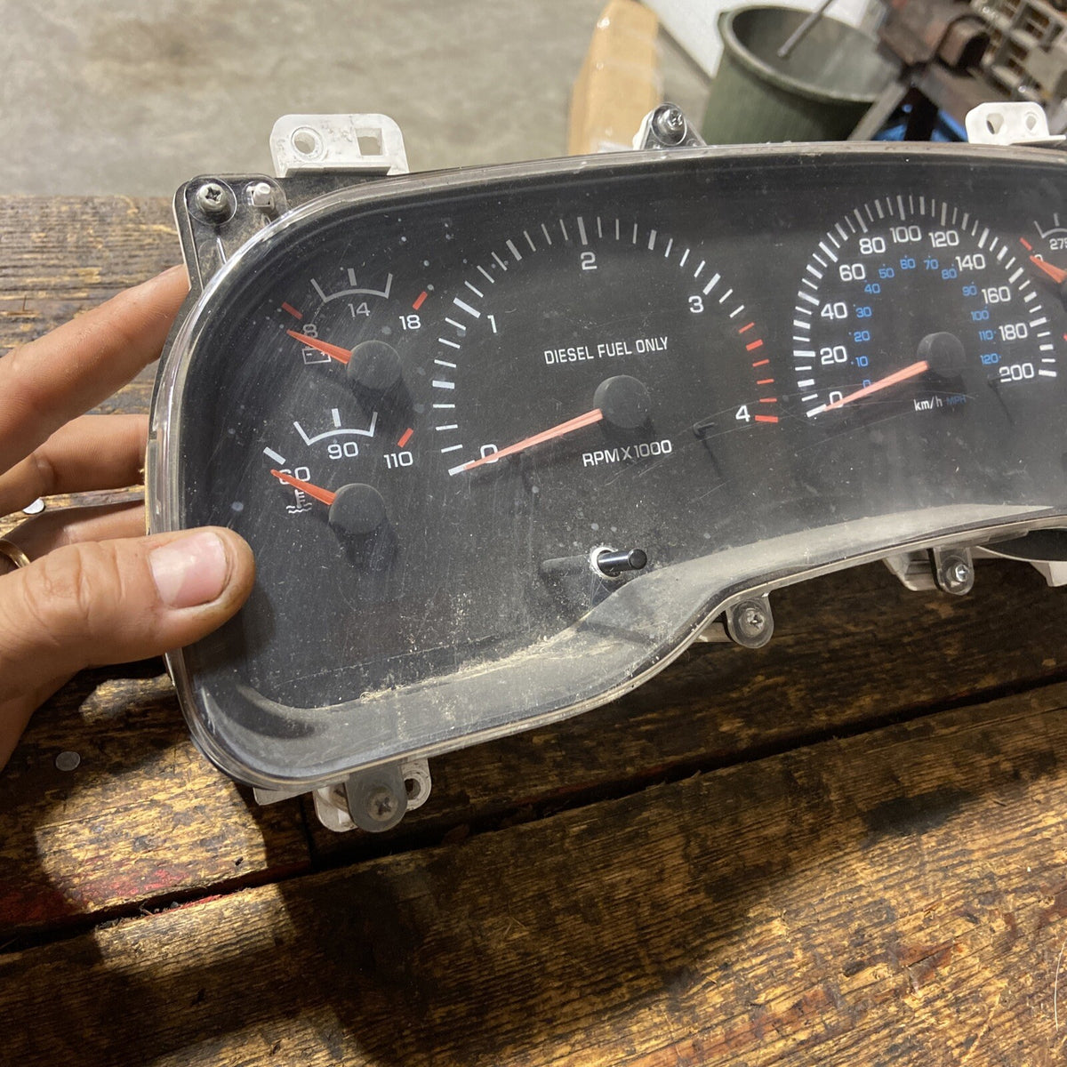 2001 2002 DODGE RAM 2500 3500 CUMMINS INSTRUMENT GAUGE CLUSTER 313km 56045790AB