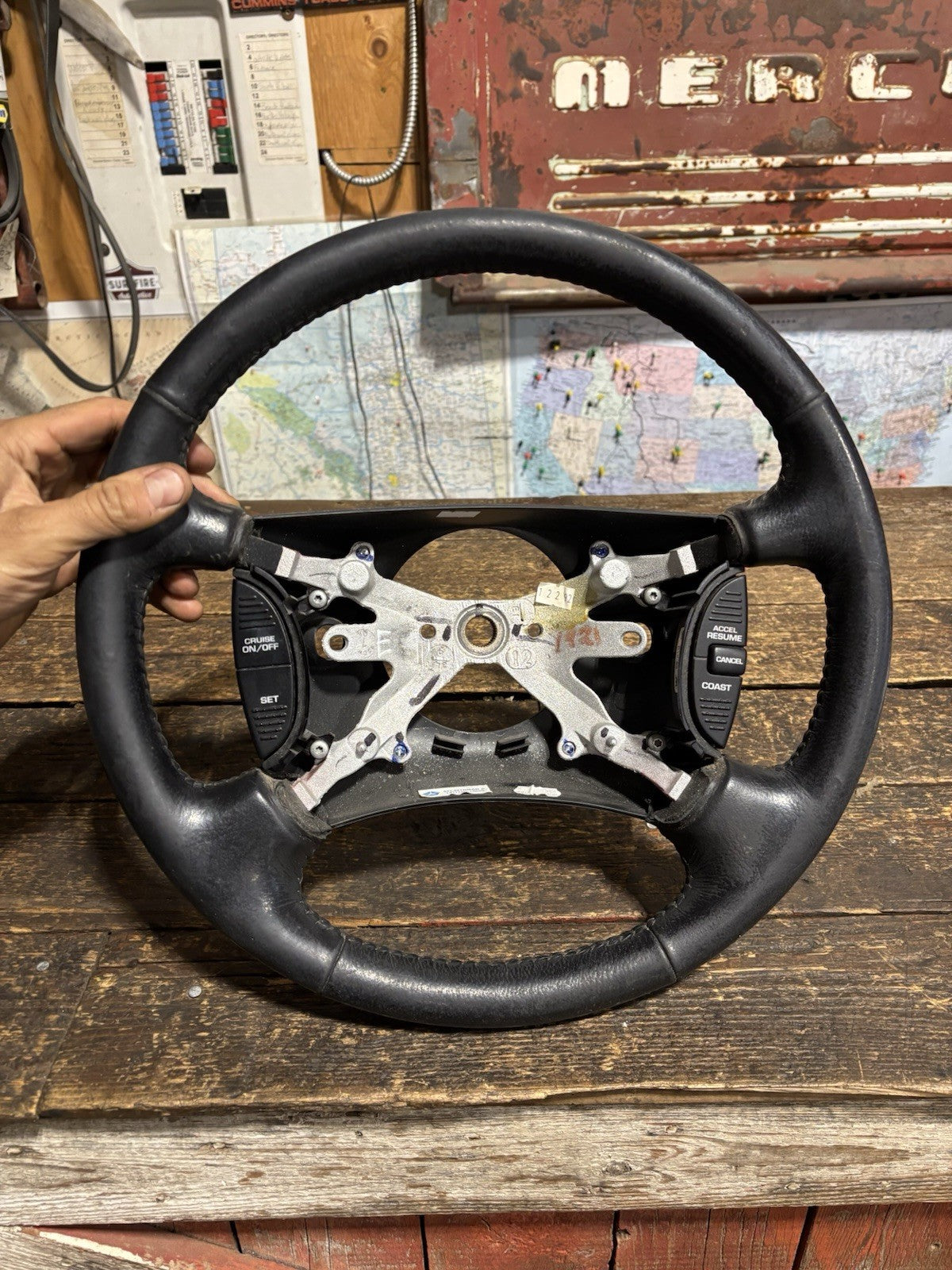 OEM 2ND GEN 1998 - 2002 DODGE RAM 2500 3500 STEERING WHEEL NICE SHAPE
