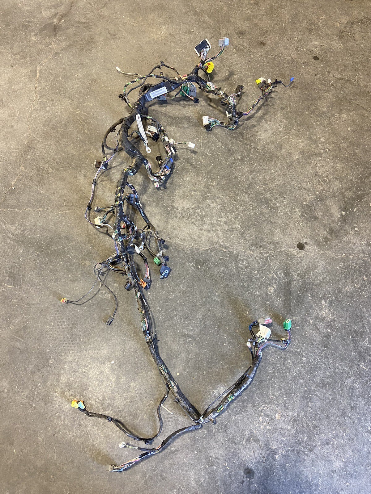 2010 DODGE RAM 2500 3500 CUMMINS LARAMIE AUTOMATI DASH WIRING HARNESS 68047007AD