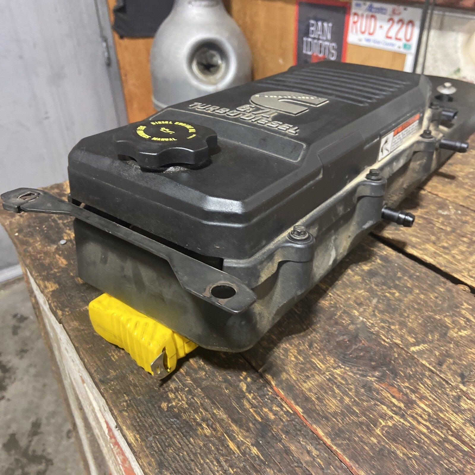 2007.5 - 2012 DODGE RAM 2500 3500 6.7L CUMMINS VALVE COVER SET 4944083 , 5293760