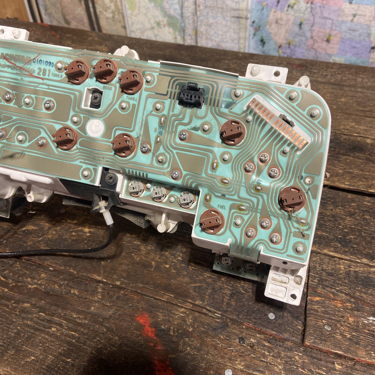 1994 - 1997 DODGE RAM 2500 3500 CUMMINS INSTRUMENT GAUGE CLUSTER 269KMS 56020114