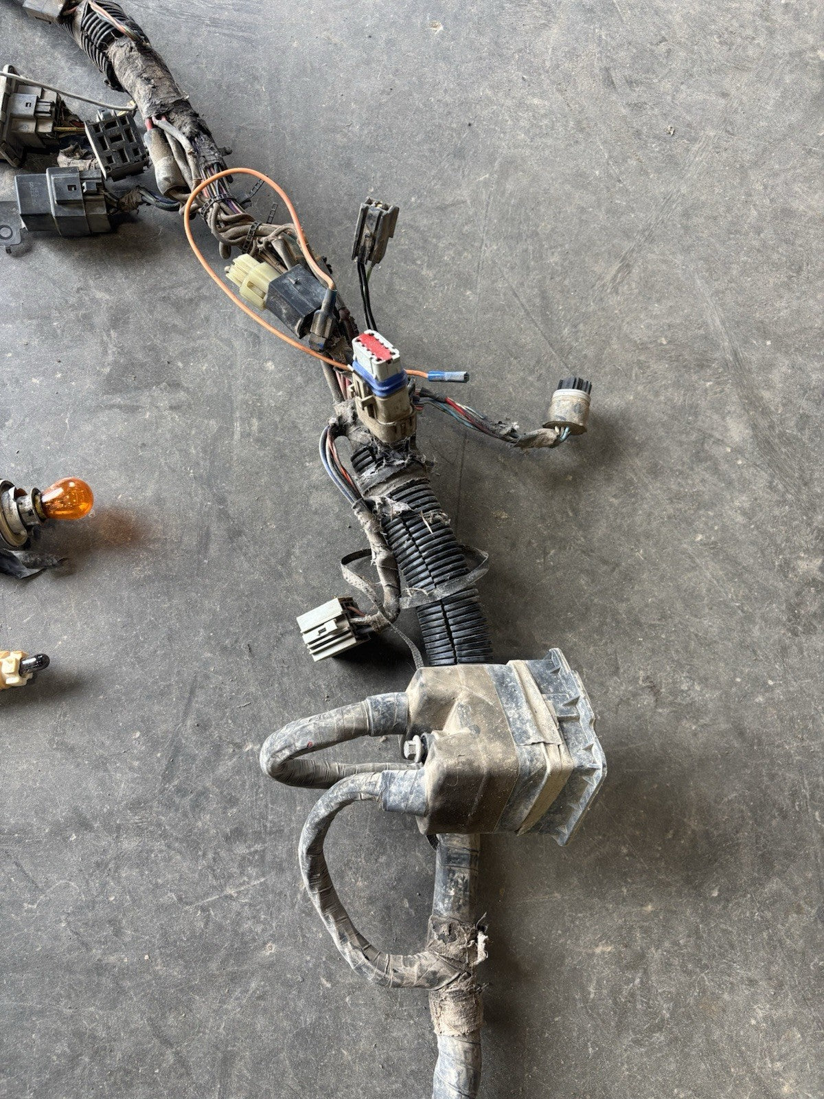1990 DODGE RAM 150 250 350 5.9L V8 ENGINE BAY WIRING HARNESS 56004564