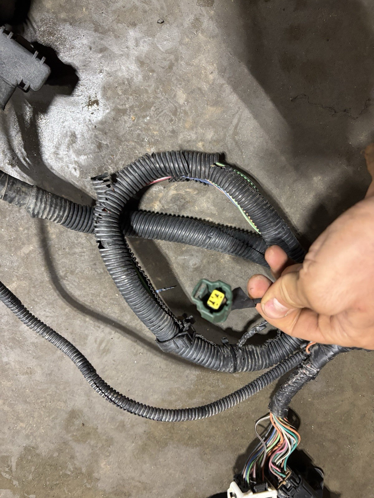 2002 DODGE RAM 2500 3500 CUMMINS MANUAL ENGINE WIRING HARNESS 3949898 56045904ac