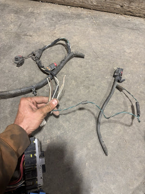 2004 2005 DODGE RAM CUMMINS ENGINE BAY WIRING HARNESS 56051898AA