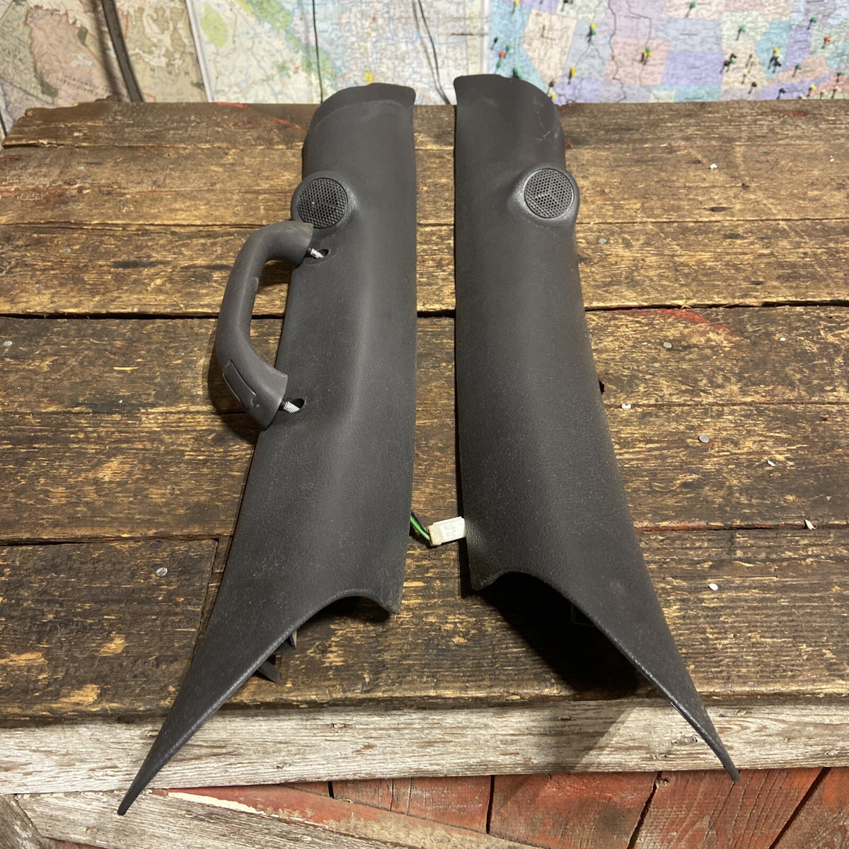 1998-2002 DODGE RAM 2500 3500 SET OF DARK GREY AGATE A PILLAR TRIM WITH SPEAKERS