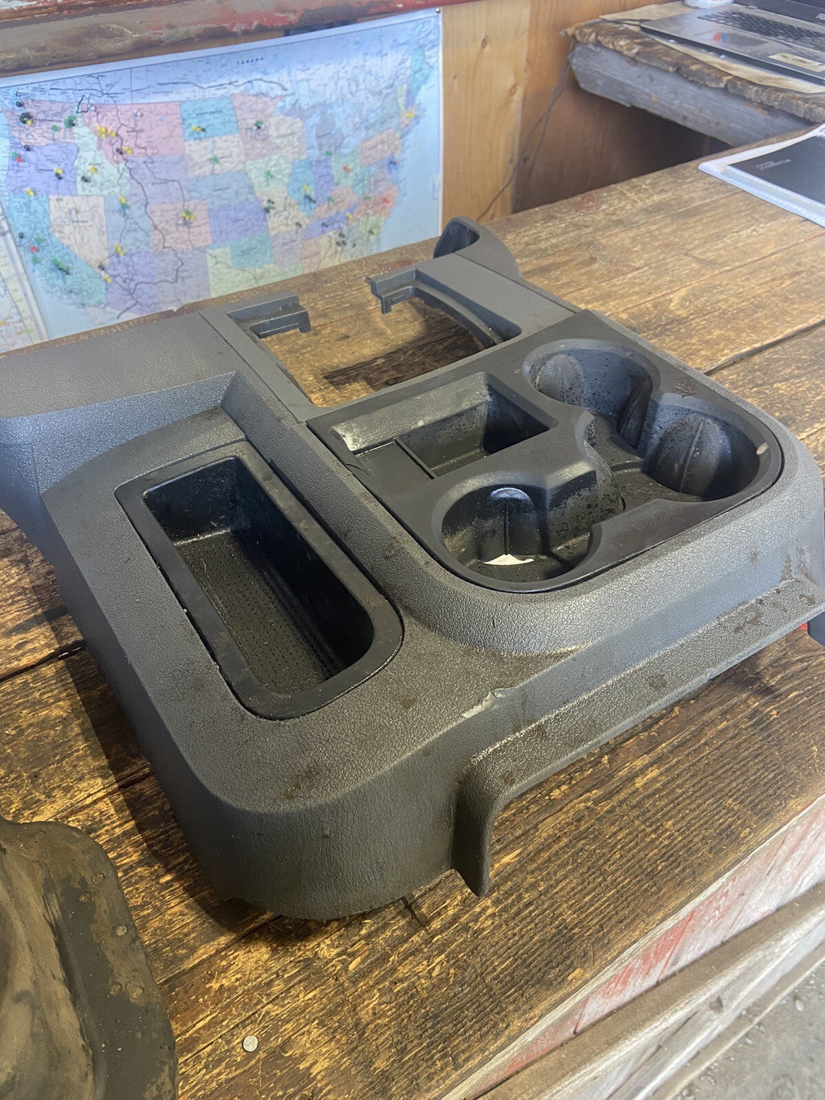 2006 - 2009 DODGE RAM MANUAL TRANSMISSION SHIFTER SURROUND CONSOLE BOOTS SET