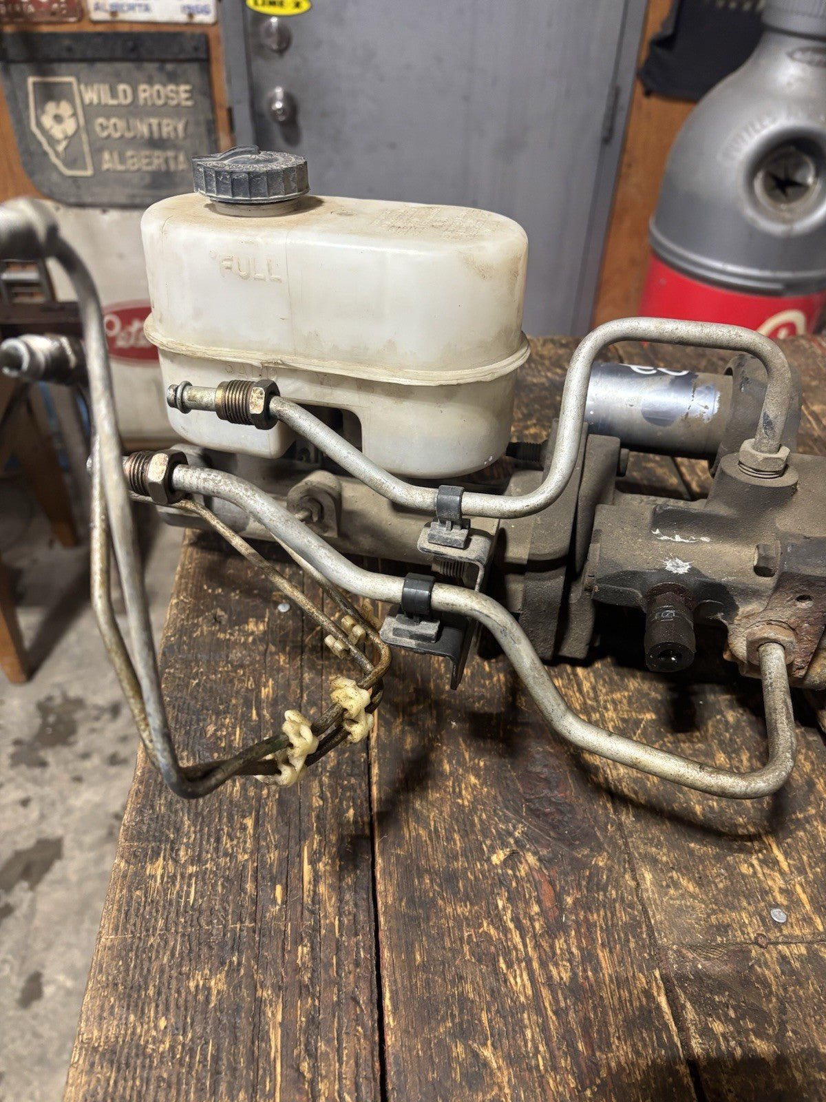 HYDROBOOST UNIT 2001 2002 DODGE RAM 2500/3500 5.9L CUMMINS 52010300AA