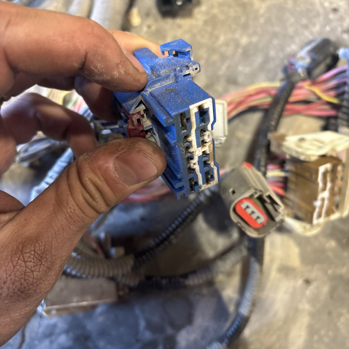 2008 DODGE RAM 2500 3500 6.7L CUMMINS 6spd G56 ENGINE BAY HARNESS 68035301ac