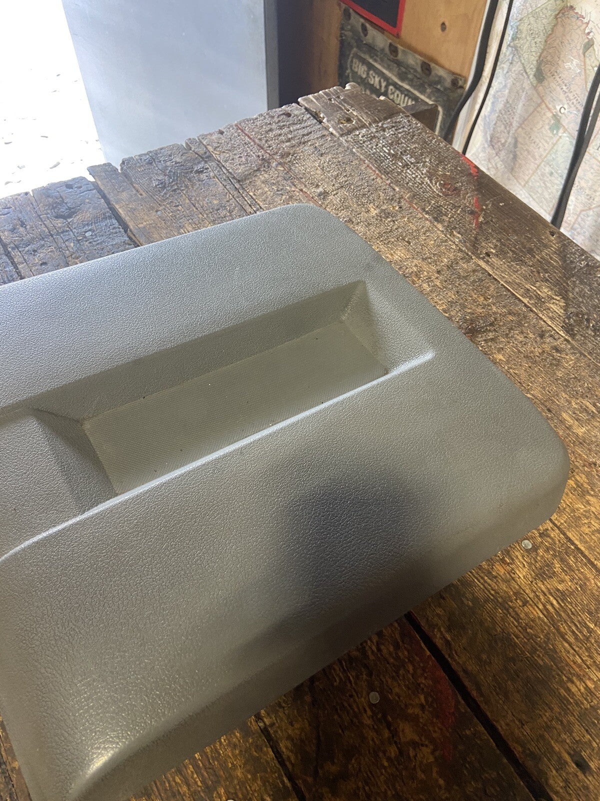 2006 2007 2008 2009 DODGE RAM CENTER CENTRE BUSINESS CONSOLE LID TOP