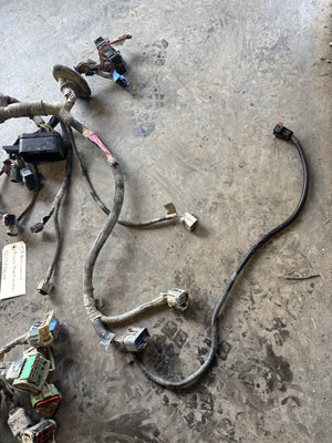 2003 2004 DODGE RAM 2500 3500 CUMMINS ENGINE BAY MANUAL TRANS HARNESS 56051746AB