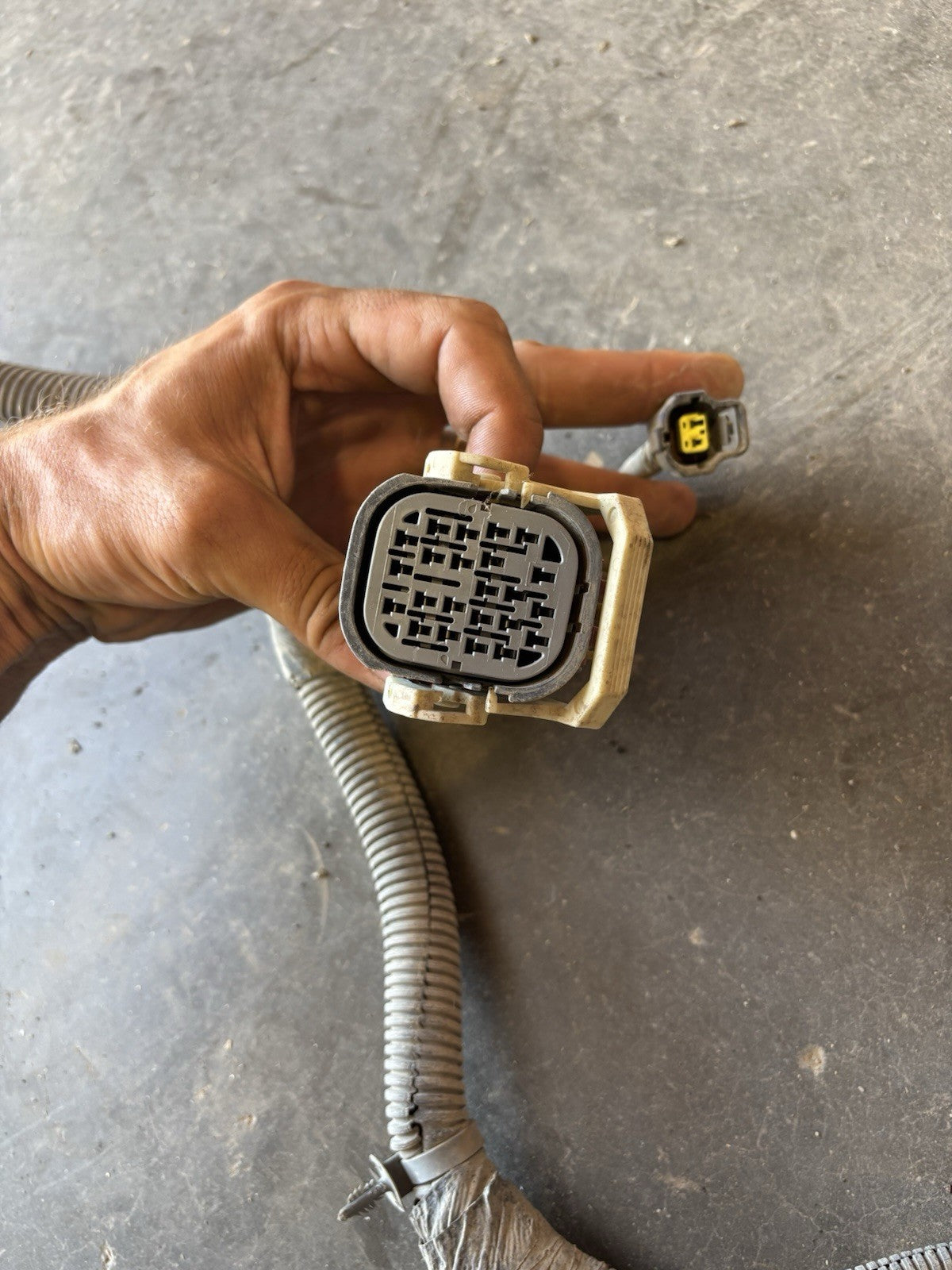 2007 .5 2008 DODGE RAM  6.7 CUMMINS AUTO TRANSMISSION WIRING HARNESS 04801410AE