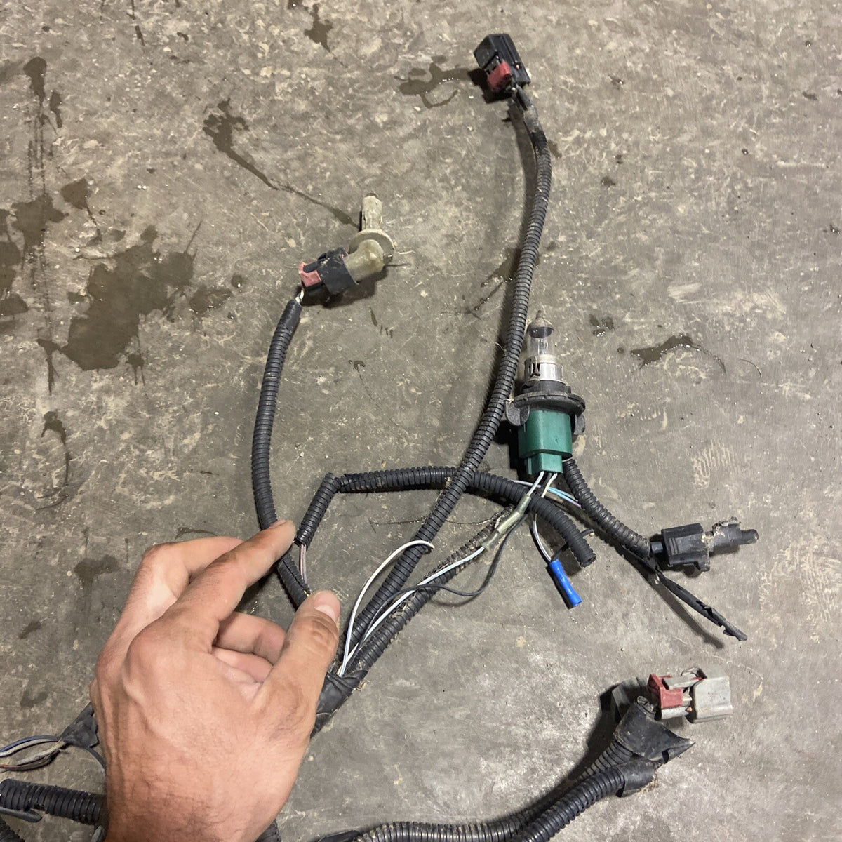 2006 DODGE RAM 2500 3500 CUMMINS ENGINE BAY WIRING HARNESS 56051330AD